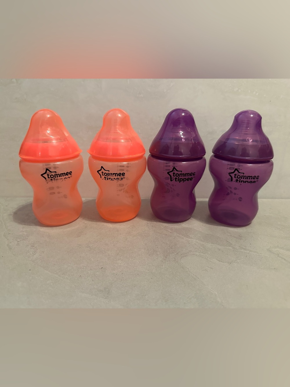 Set Of 4 Tommee Tippee 9oz Bottles Pink & Purple